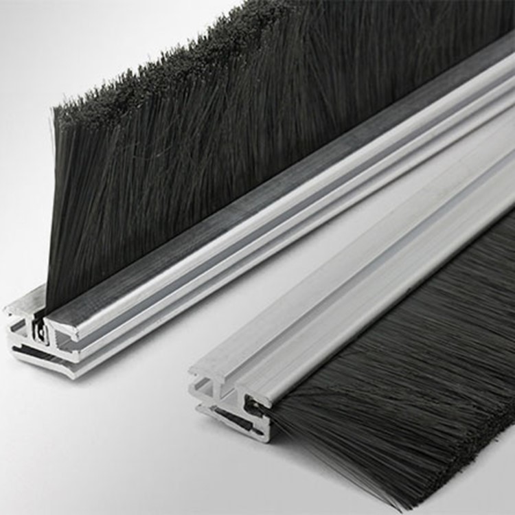 Chổn ngăn bụi vào tủ điện Rittal VX25 KDR-BES-U 58225.0652 header